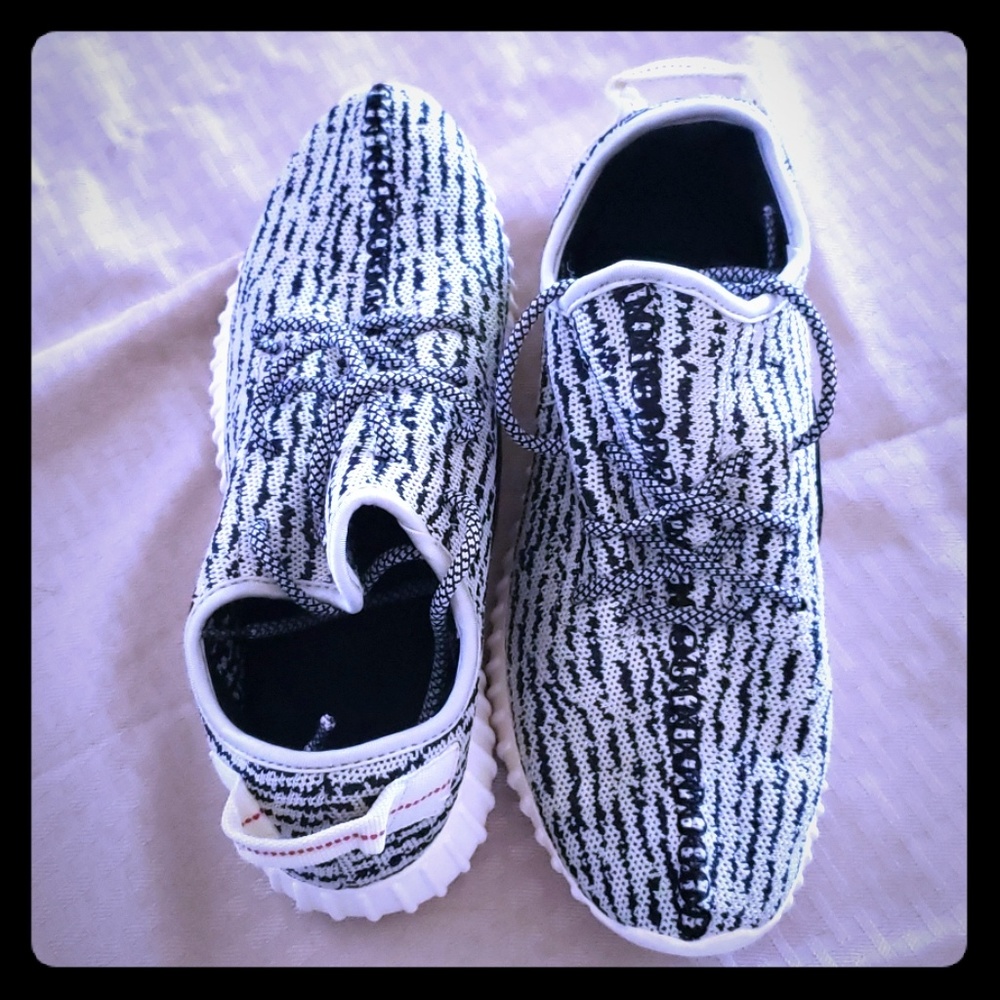 Yeezy Boost 350 Turtle Dove